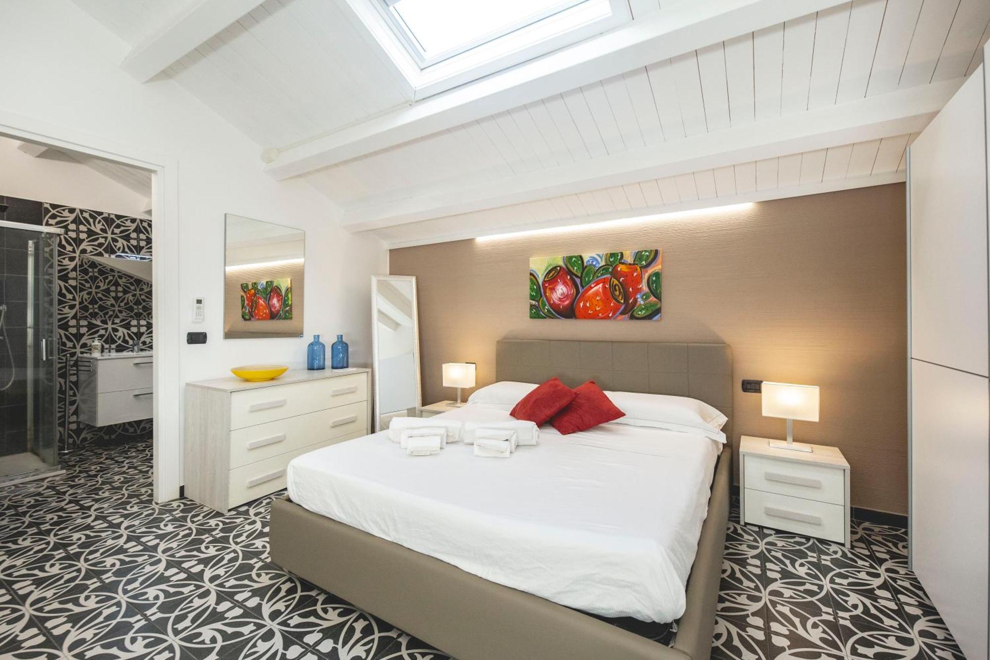 Pietranera Residence Катания Экстерьер фото